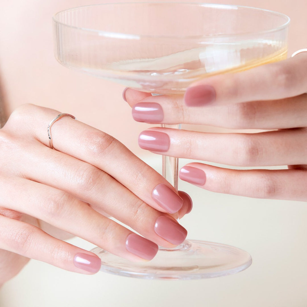 Why Press-On Nails Are the Best Form of Manicure