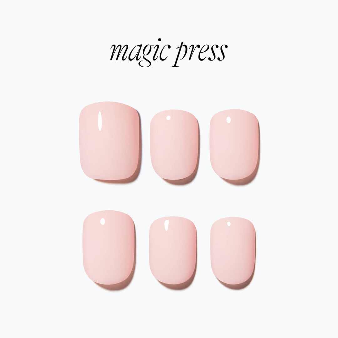 New Magic Press Nails (Mani)  -  Strawberry Cream (Short)