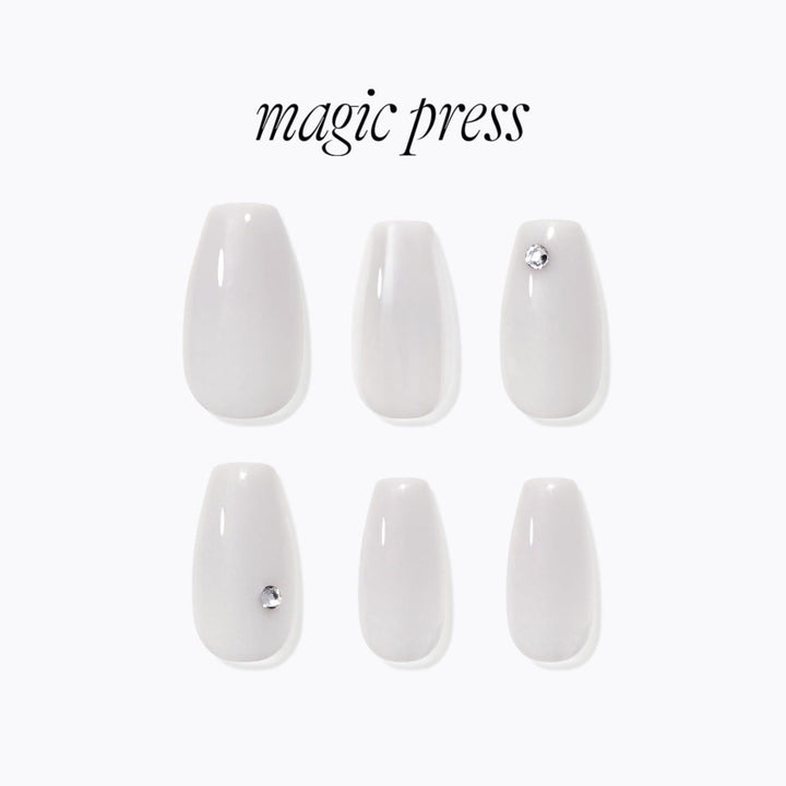 New Magic Press Nails (Mani)  - MDR4S009CF Pearl Grey