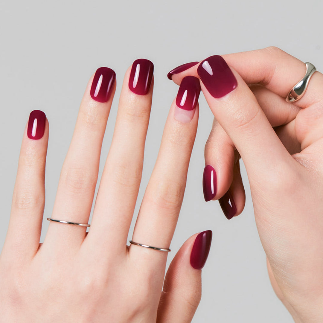 New Magic Press Nails (Mani)  - Grape Syrup