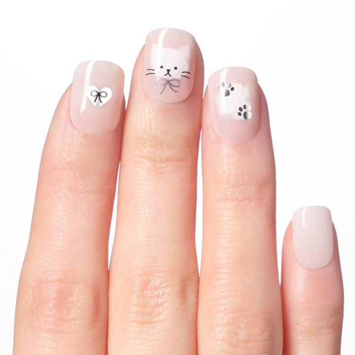 New Magic Press Nails (Mani)  - Baby Meow (Short)