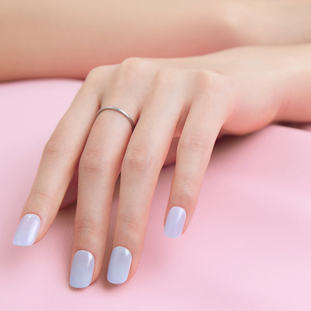 New Magic Press Nails (Mani)  - Airy Blue (Regular)