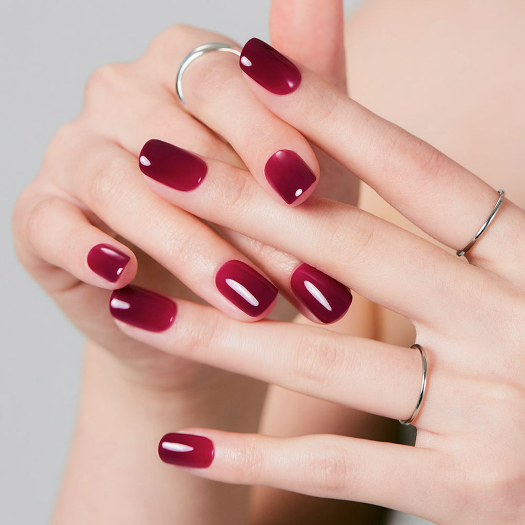 New Magic Press Nails (Mani)  - Grape Syrup